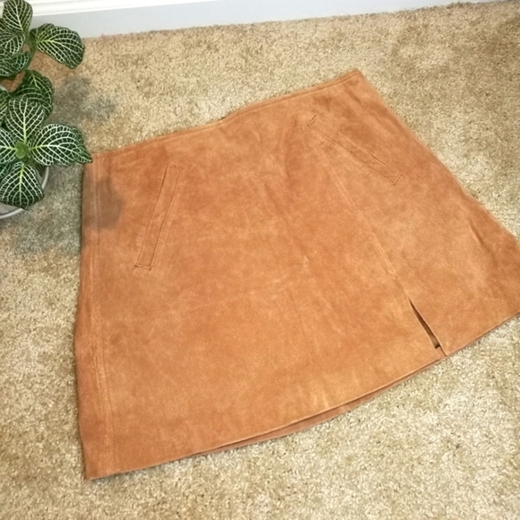Blank NYC 100% Tan Leather Mini Skirt - Picture 1 of 9